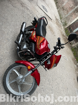 HERO HF DELUXE 2023 (RED)